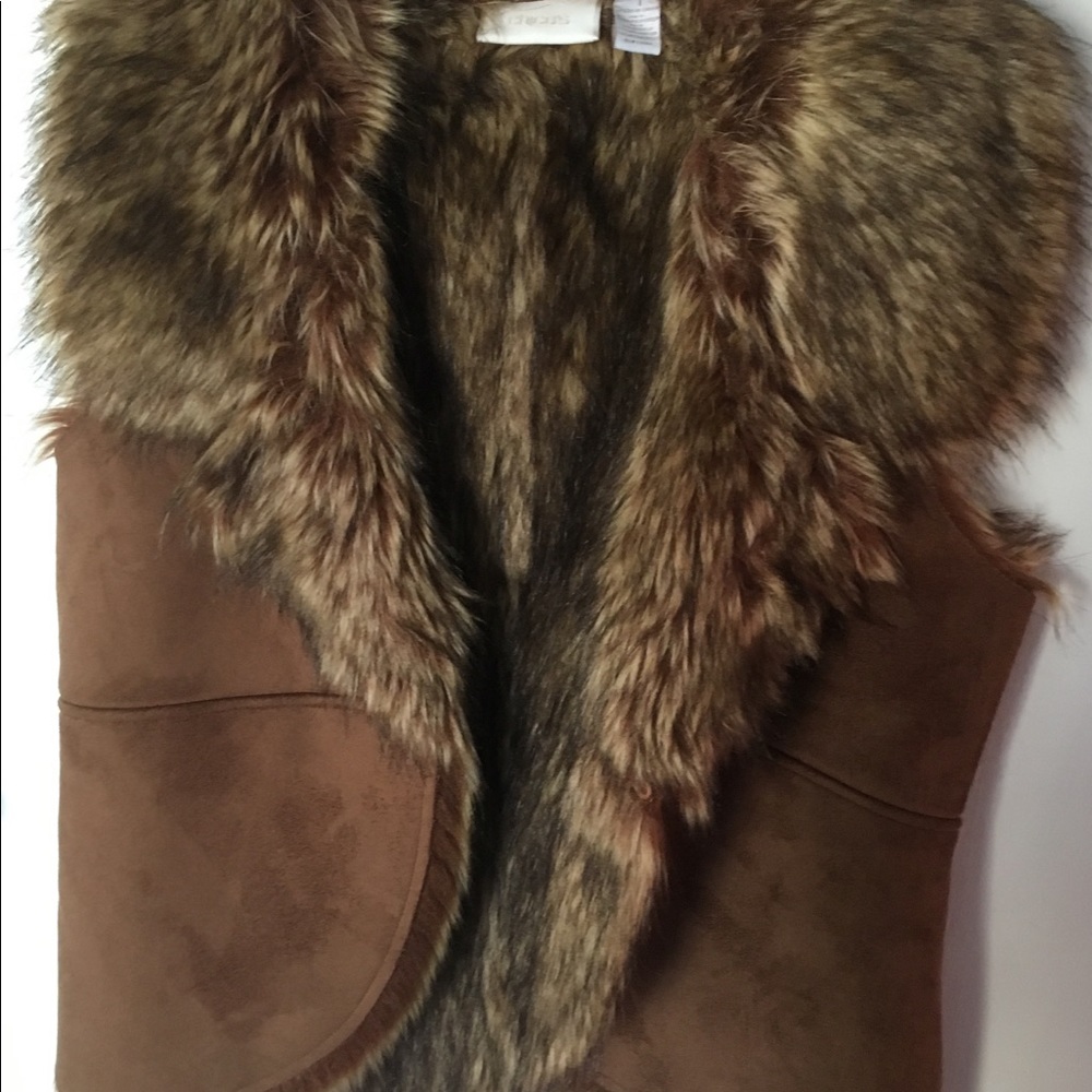 Brown Swede and Fur lined Vest by Chico's size 1